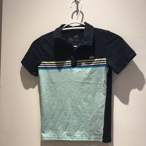 Navy blue & light green t-shirt Quicksilver